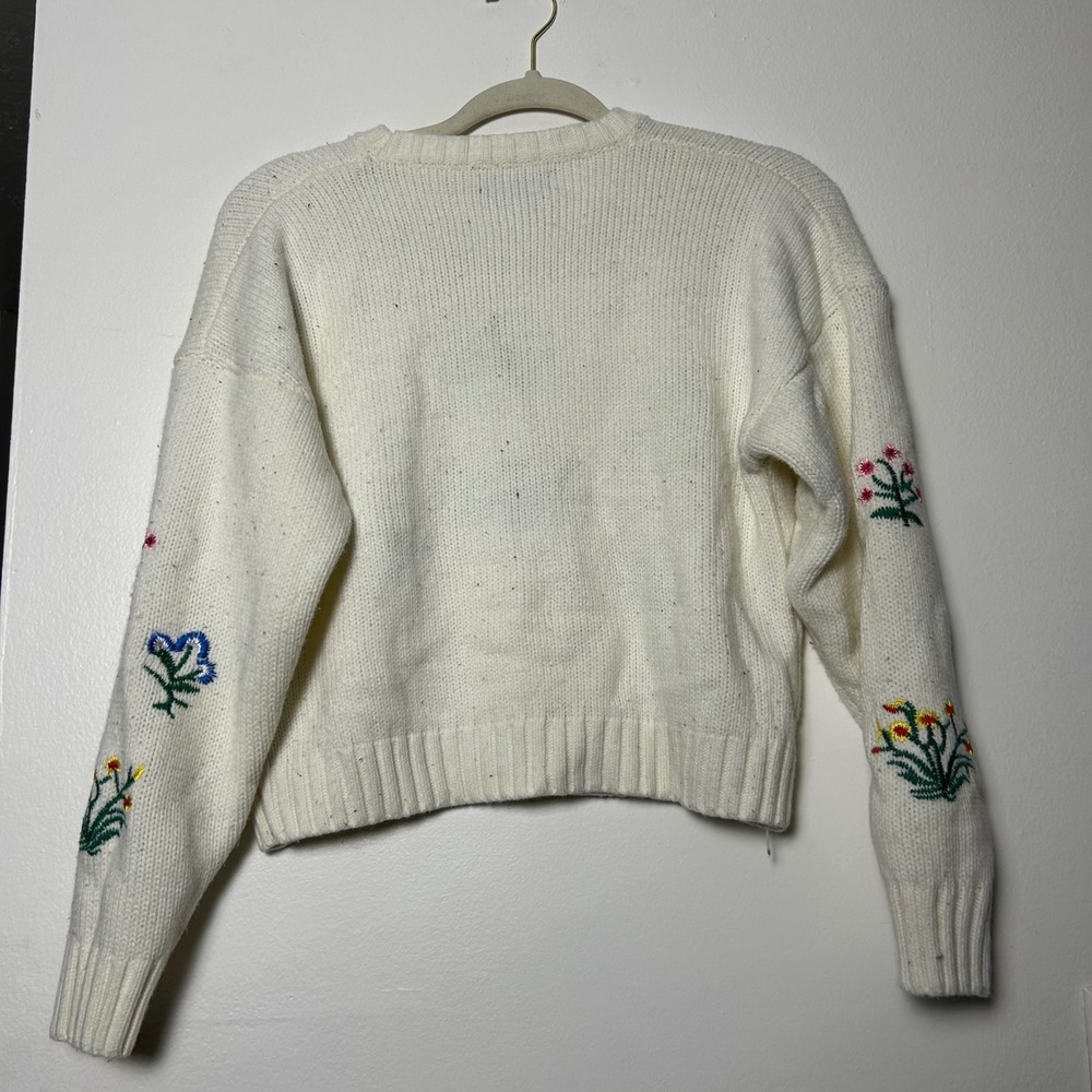 Floral Embroidered‎ Knit Sweater Cream Crewneck Long Sleeve - Picture 2 of 7